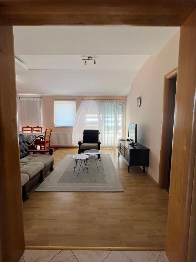 Apartments Maria Makarska Buitenkant foto